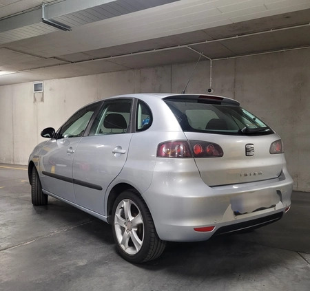 Seat Ibiza cena 14900 przebieg: 139000, rok produkcji 2007 z Łódź małe 106